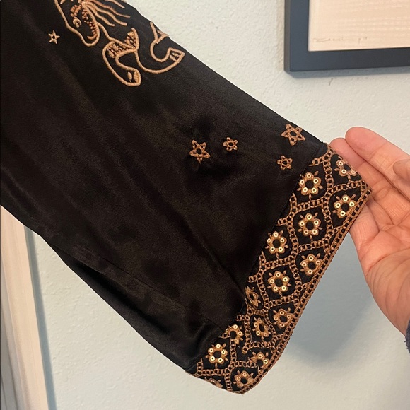 ESTRELLA KIMONO SLEEVE OVERSIZED
SHIRT - Picture 4 of 15